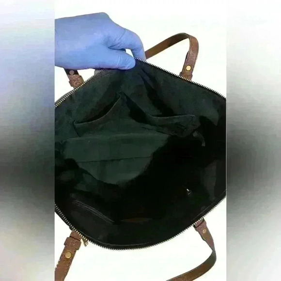 A black & brown Fossil Rachel top zipper closure tote bag. - Picture 6 of 12